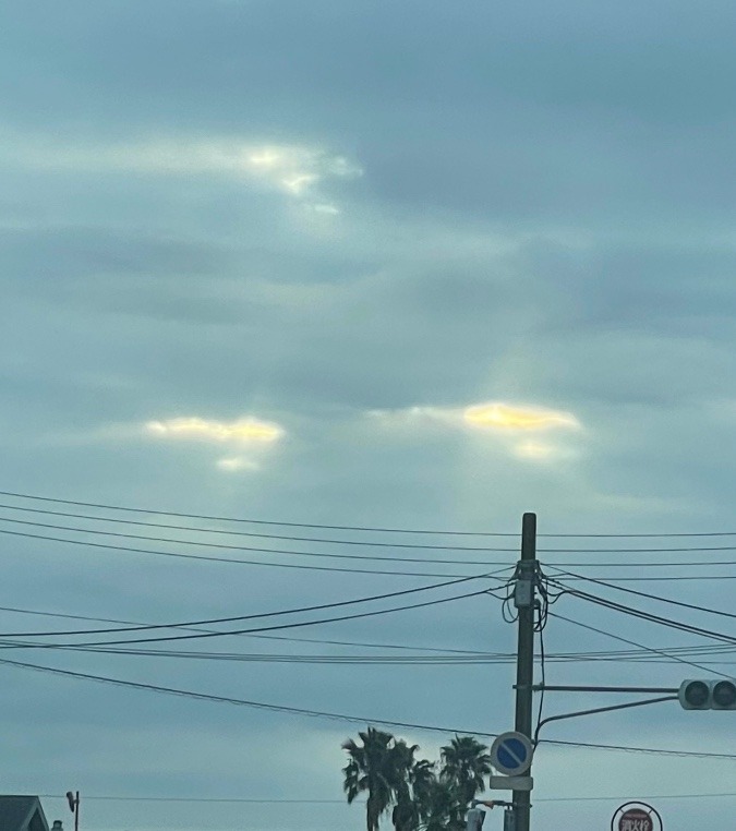 朝の空 8時頃