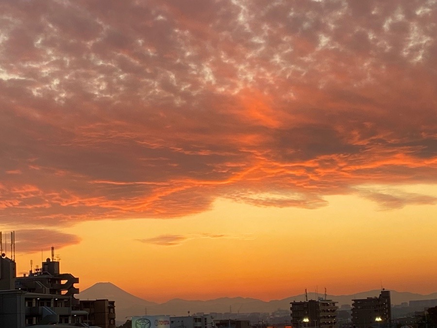 もっと綺麗な空でした