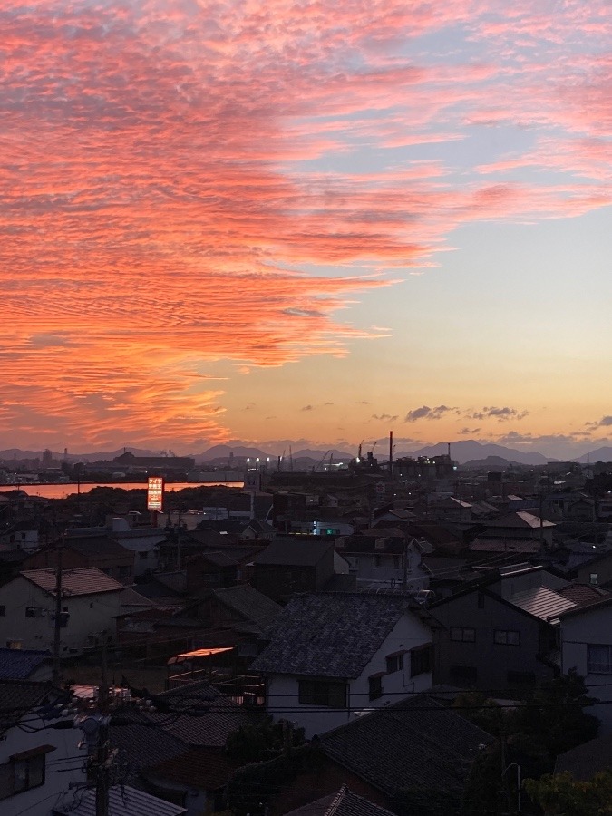 真っ赤な夕陽