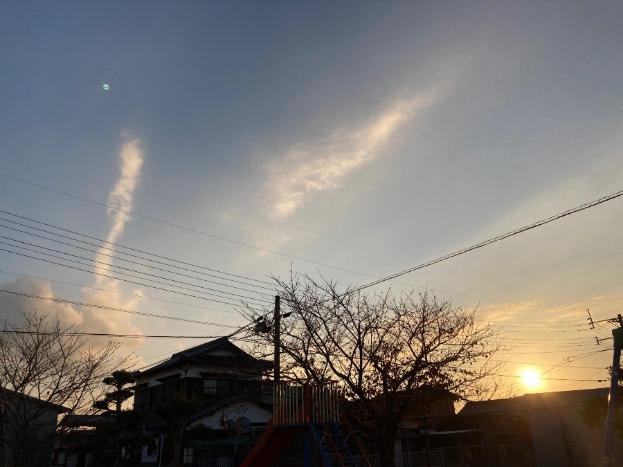 今日の夕陽と雲