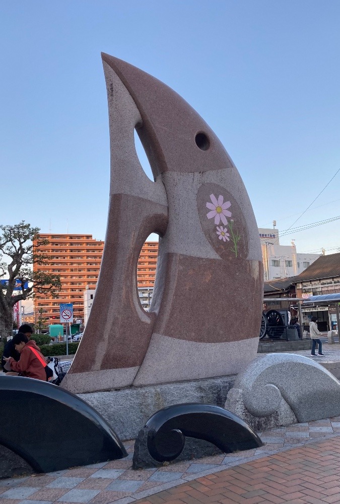 行橋駅のオブジェ