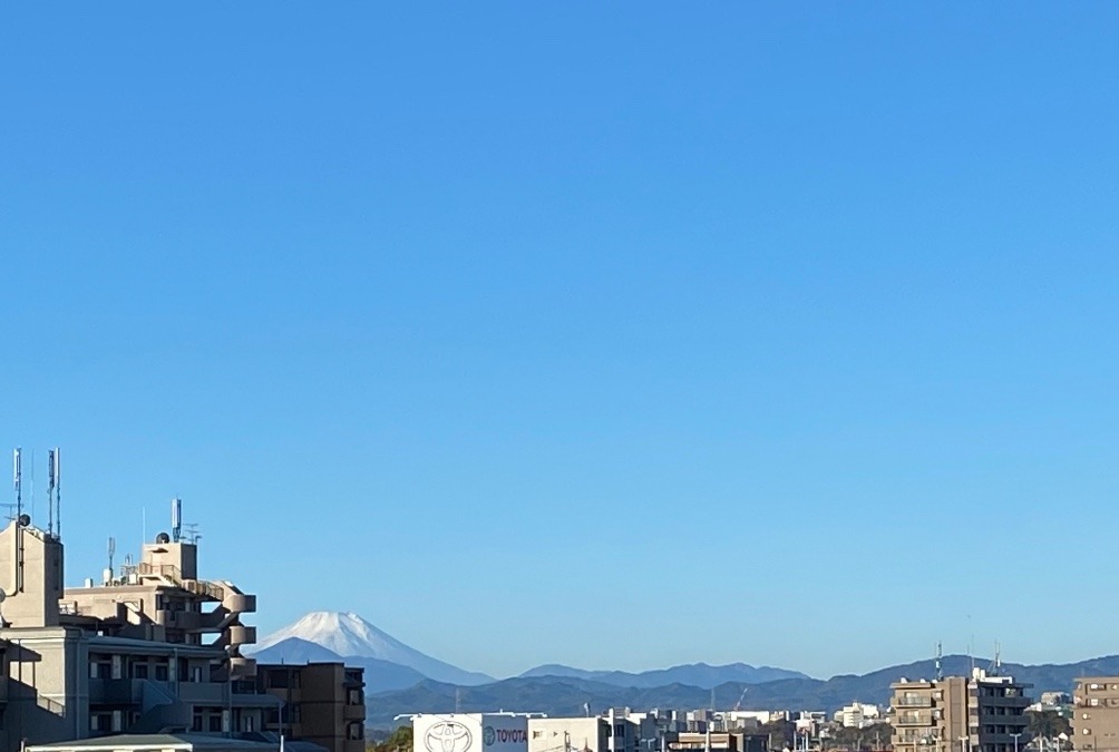 朝の空