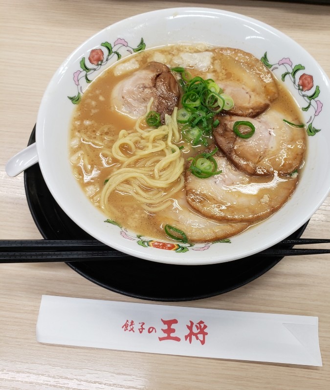 大阪王将チャーシュー麺