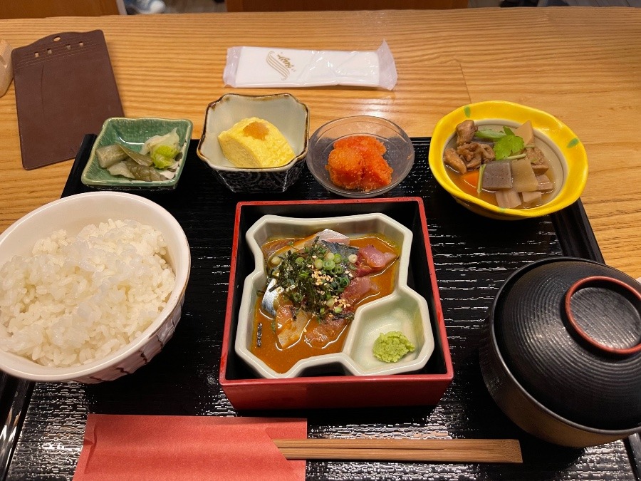 ゴマ鯖、明太子定食