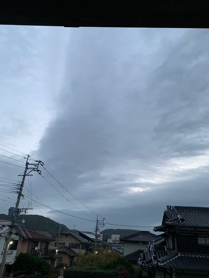 今日の空