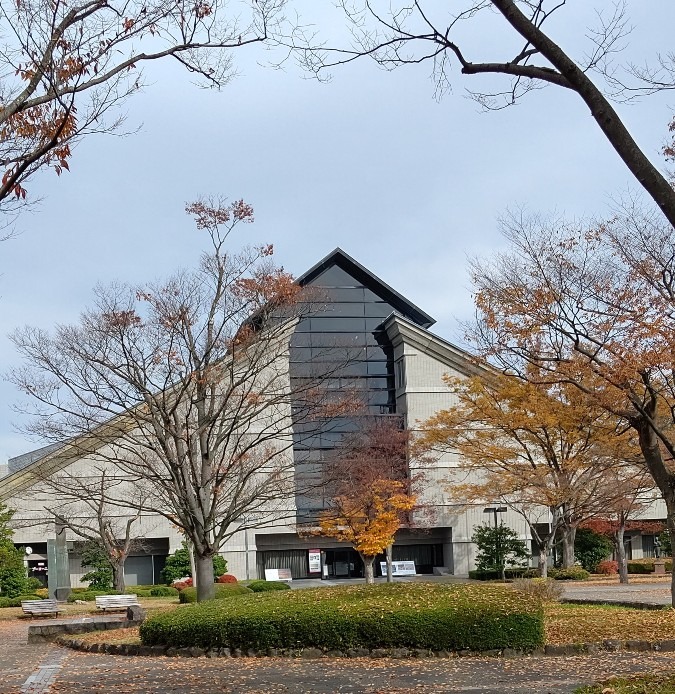 晩秋の山形美術館🍁