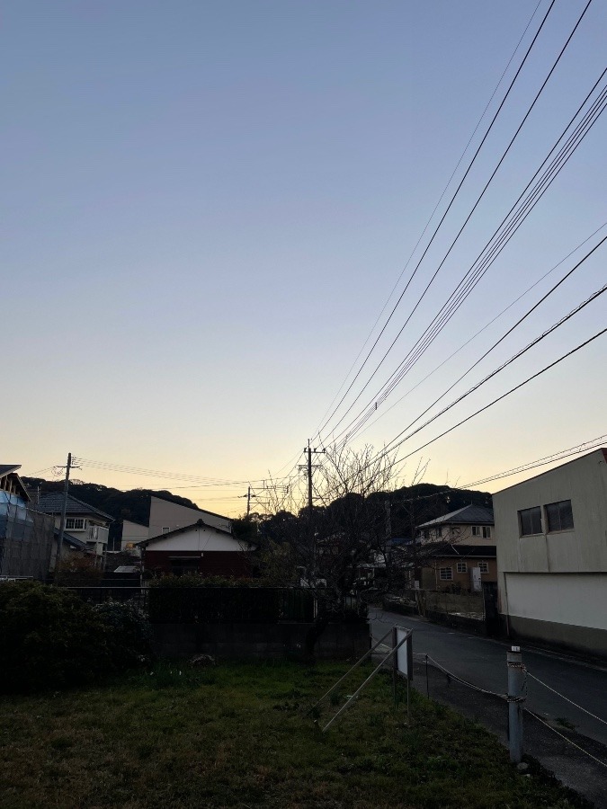 7時の空