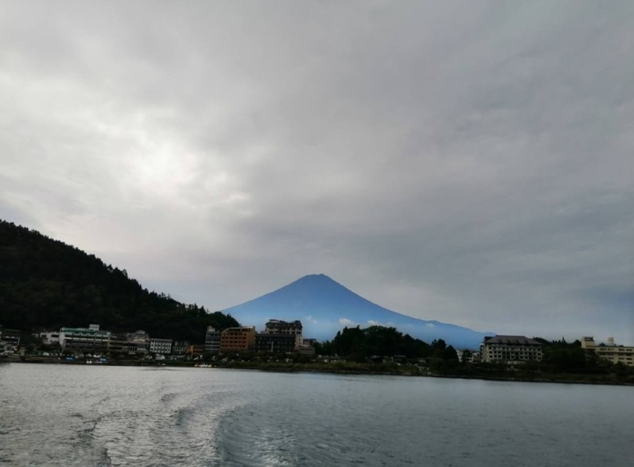 蒼い富士山