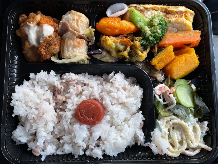 17種のバイキング弁当🍴😁