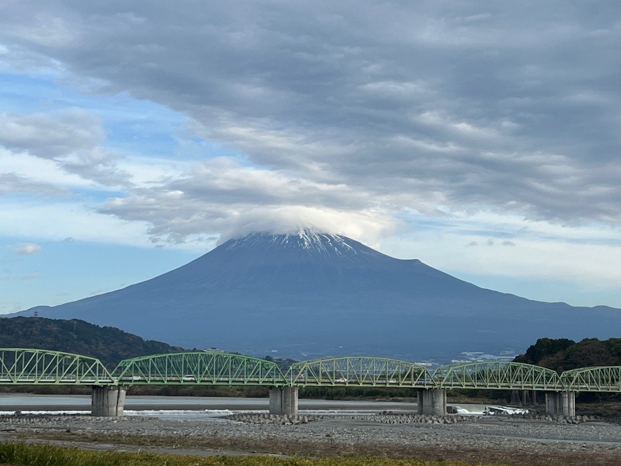 幕があがる