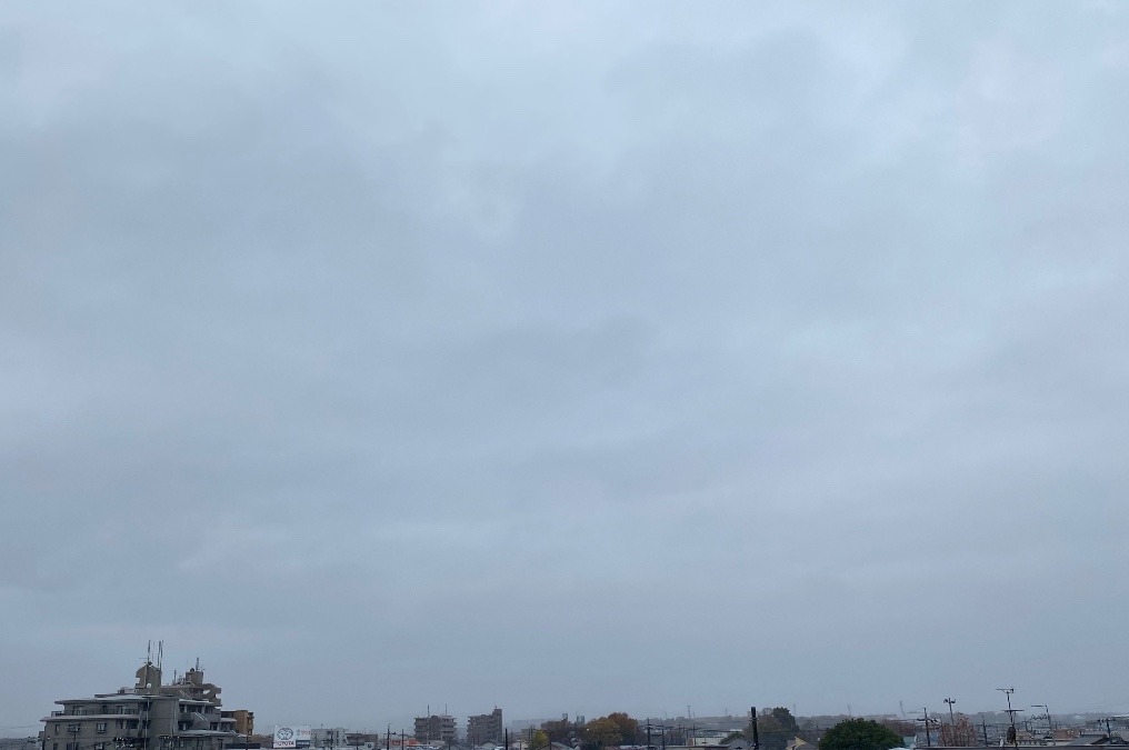 今朝の空12.6