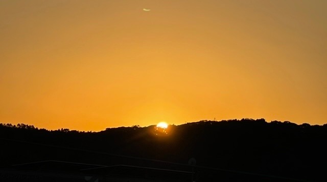 今年最後の夕陽を拝む