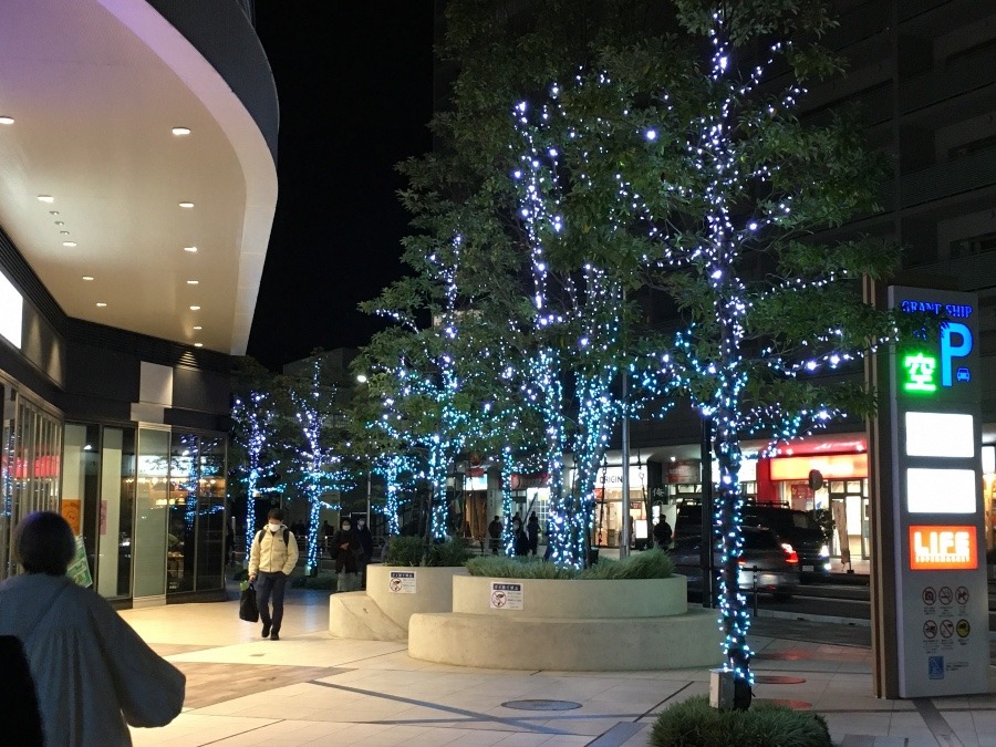 大船駅前のイルミネーション