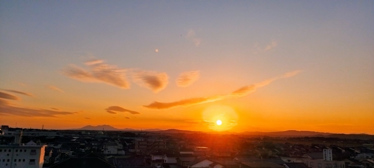 都城市（2022/12/1）今日も夕焼け😊↗️（西の空）