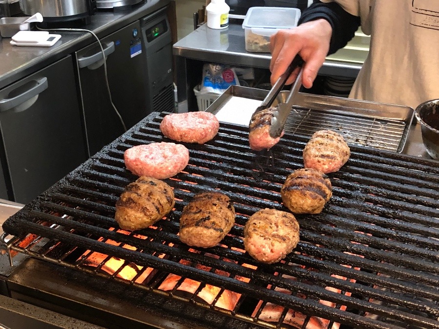 目の前で焼きたて✨