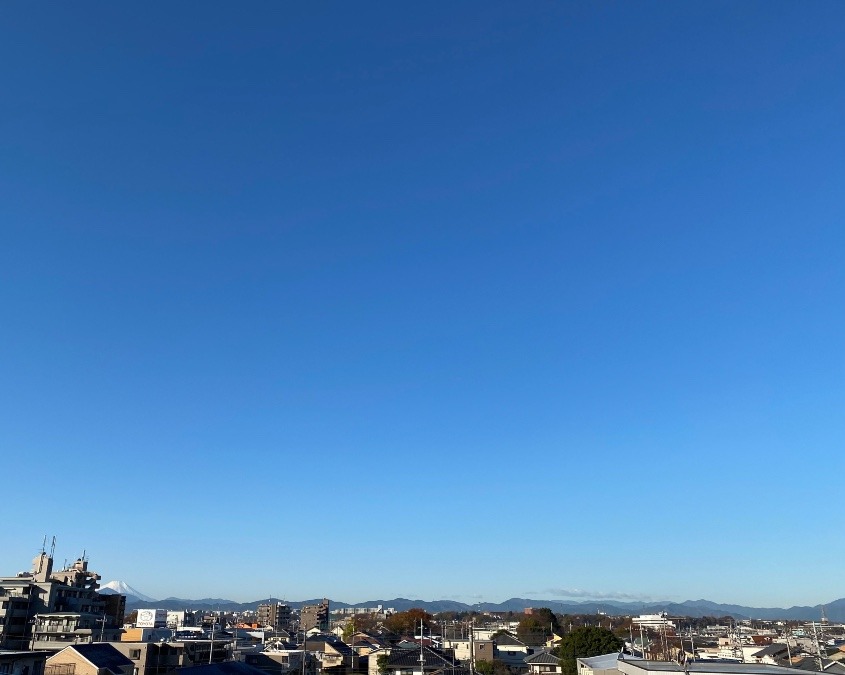 今朝の空12.8