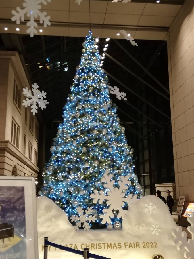 ブルーのクリスマスツリー