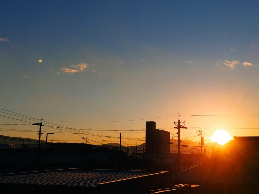 都城市（2022/12/19）今朝も晴れてます😊↗️（東の空）②