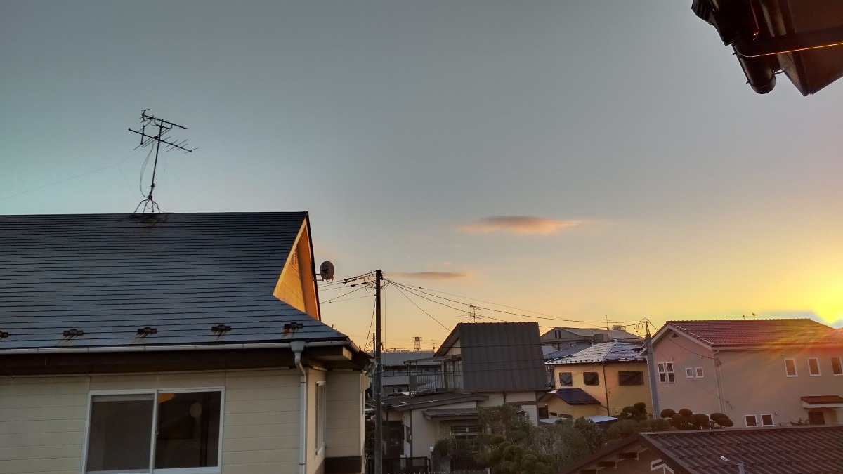 今日の夕やけ(西の空)