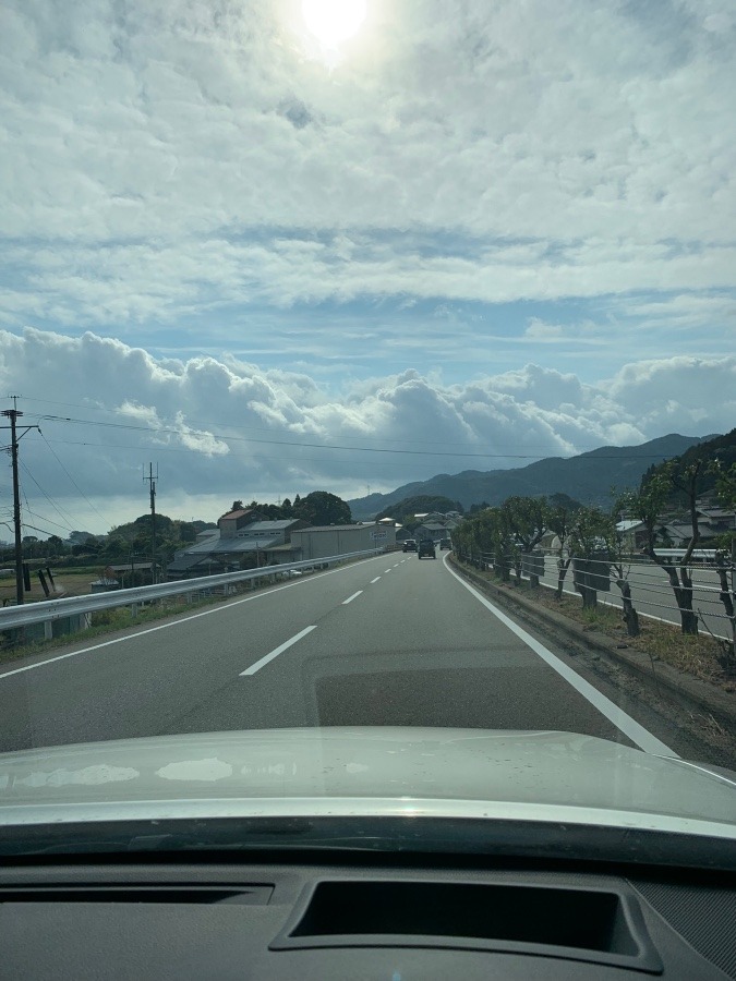 12月のスタートは曇ったり晴れたり🌥☀️🌤😷❗️