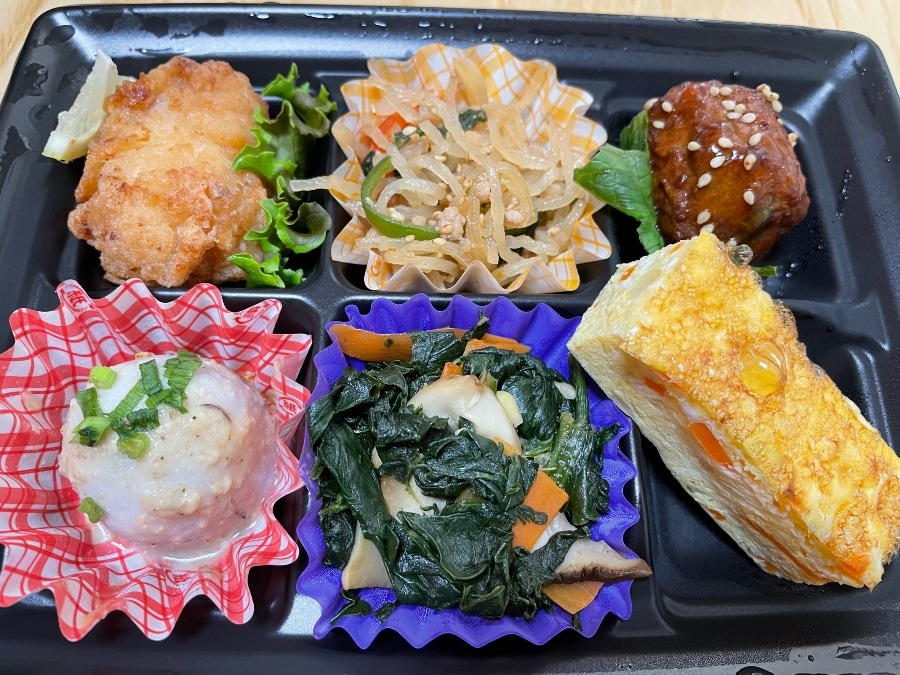 お昼のお惣菜🍴😁