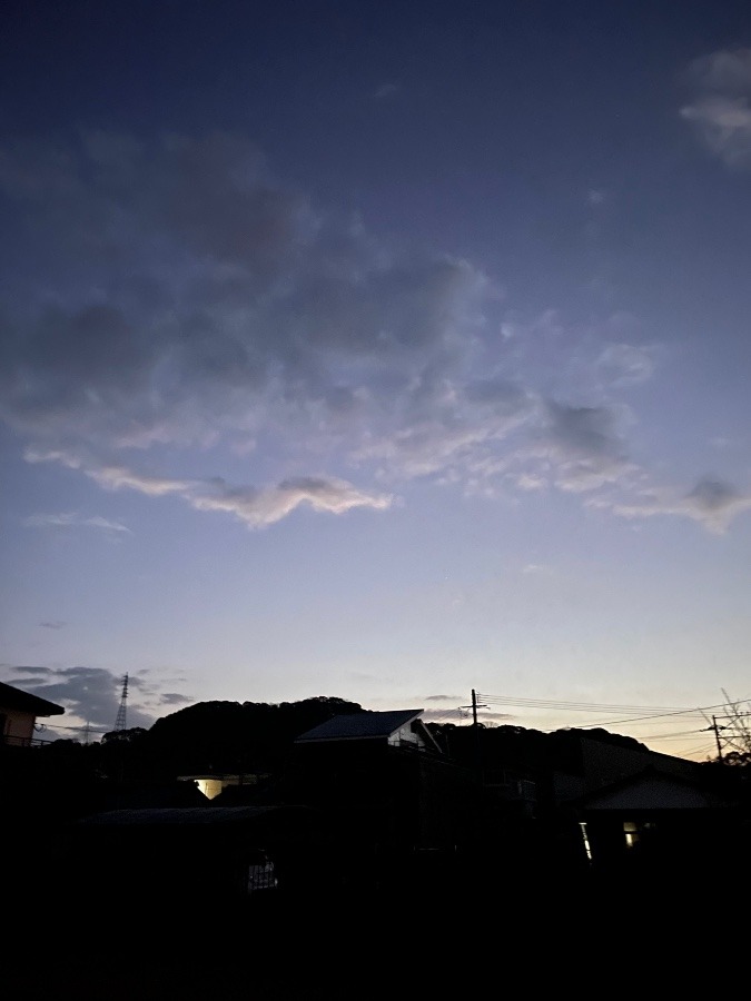 ６時の空❣️