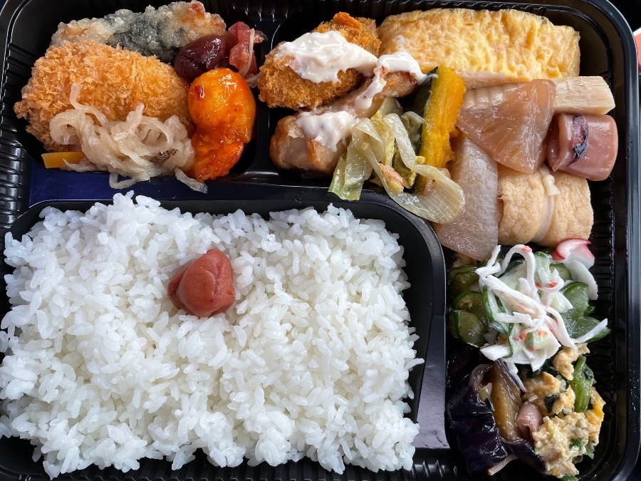 20種のバイキング弁当🍴😁