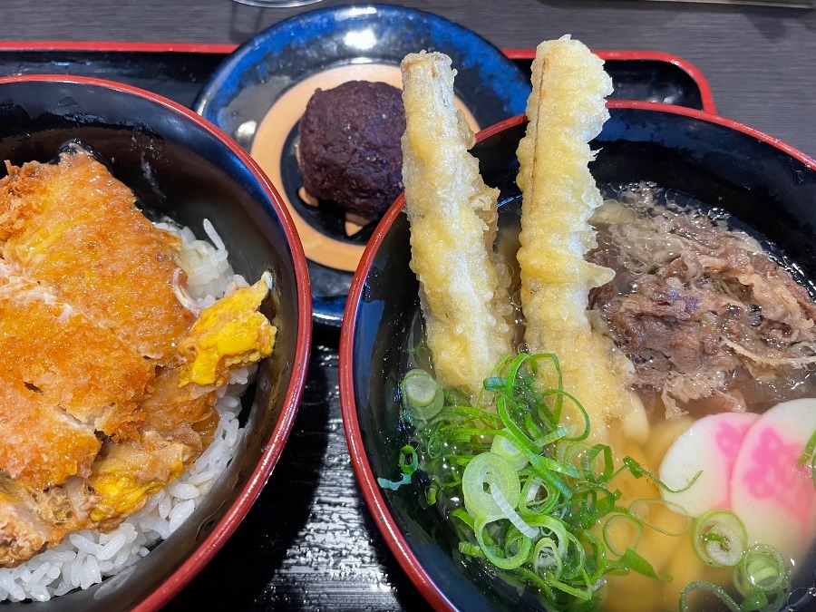 初めての資さんうどん🍴😃