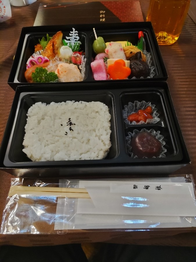 今日のお昼はお弁当