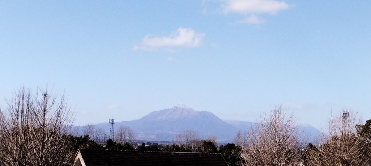 都城市（2023/1/30）今日の霧島😌↗️（西の空）