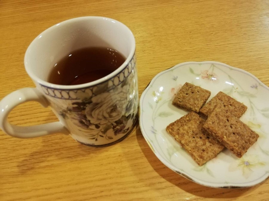 アーモンドクッキー&紅茶