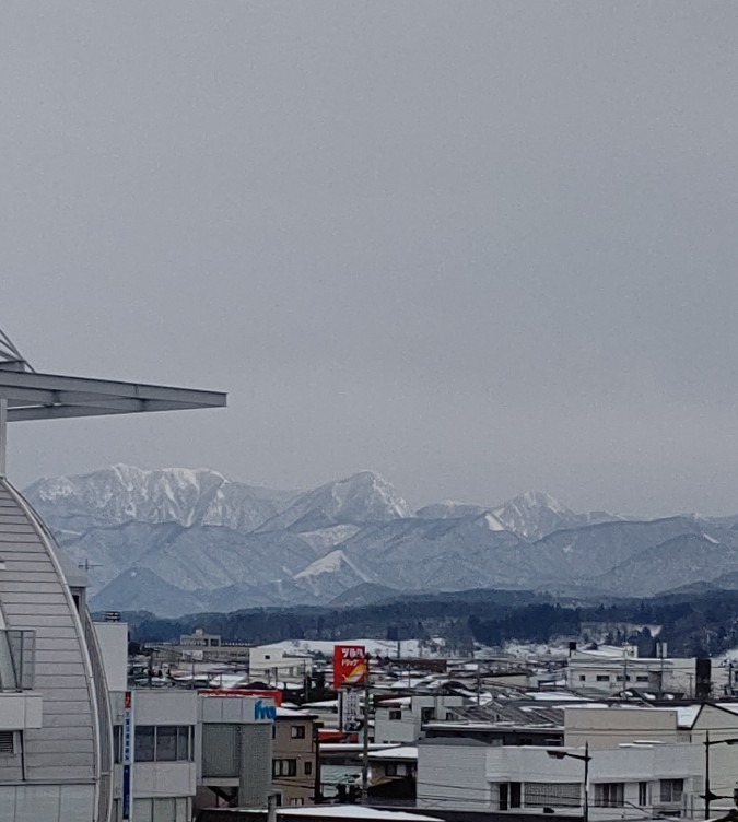 立春の山並❣️