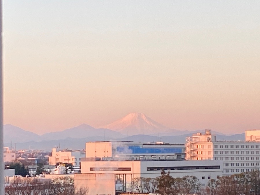 今朝の富士山2023-2-01