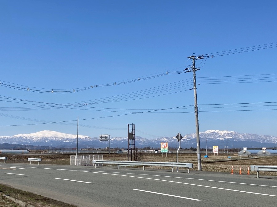 山形の残雪