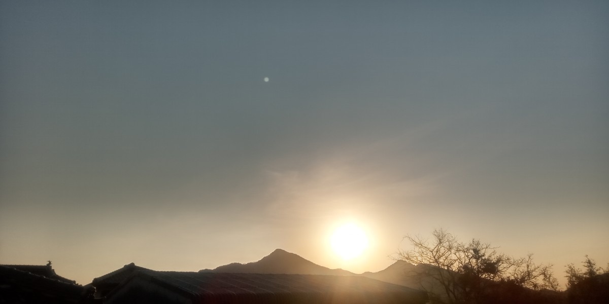 2023. 3.29   朝の空