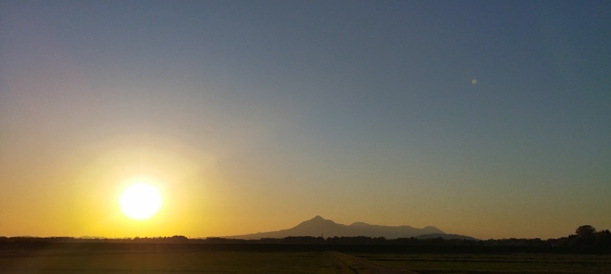 都城市（2023/4/9）今日の夕焼け😊↗️（西の空）