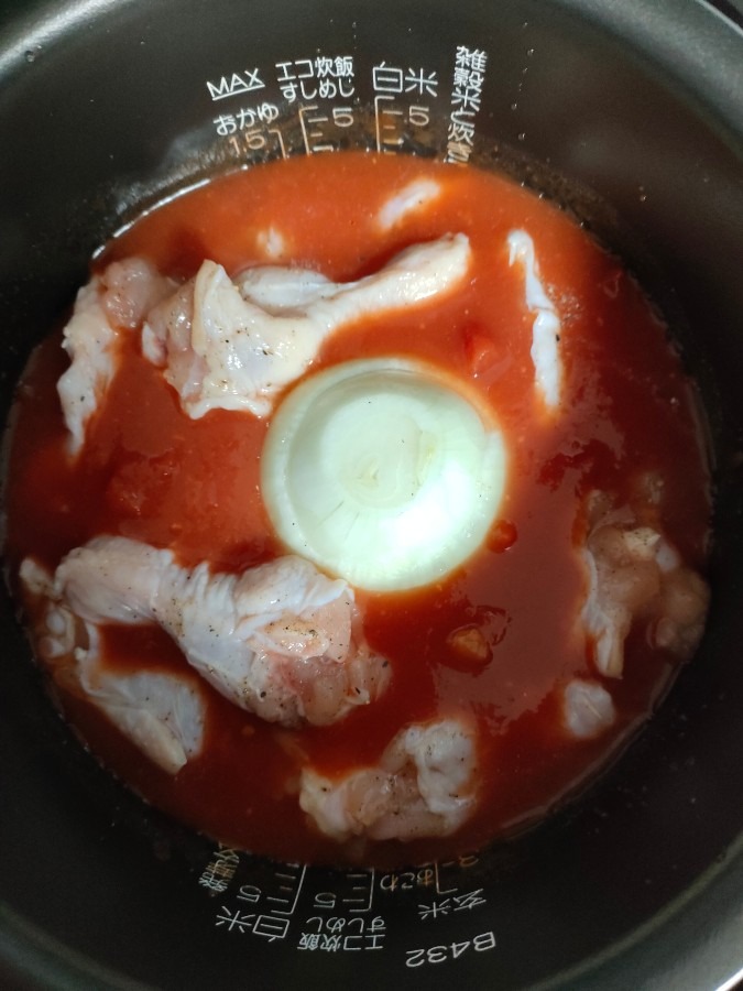 炊飯器で鶏トマトスープ