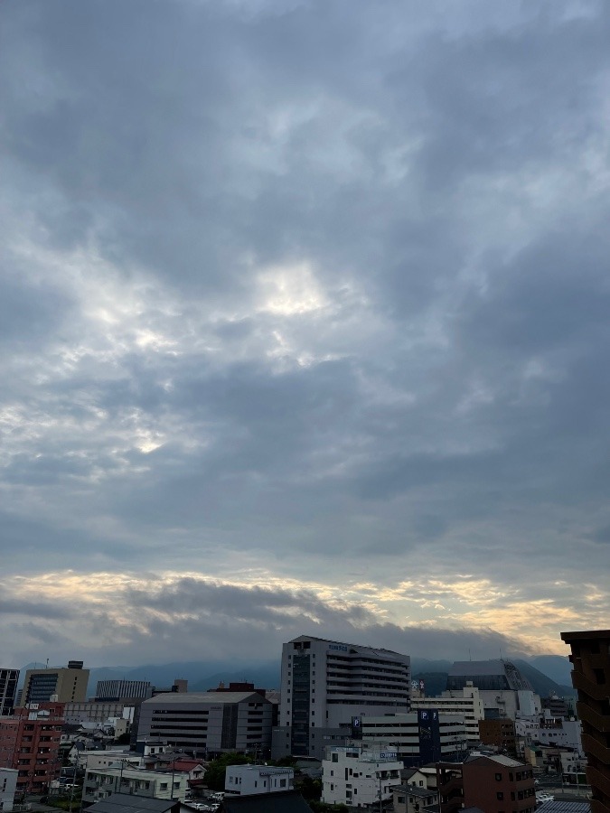 今朝の空  1