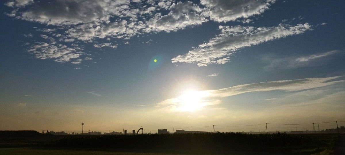 都城市（2023/6/22）今朝は晴れてます😊（東の空）②