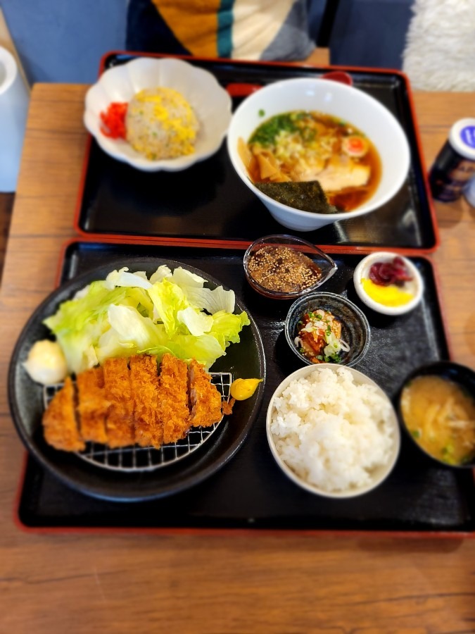 ひまわり食堂さんの昭和ラーメン