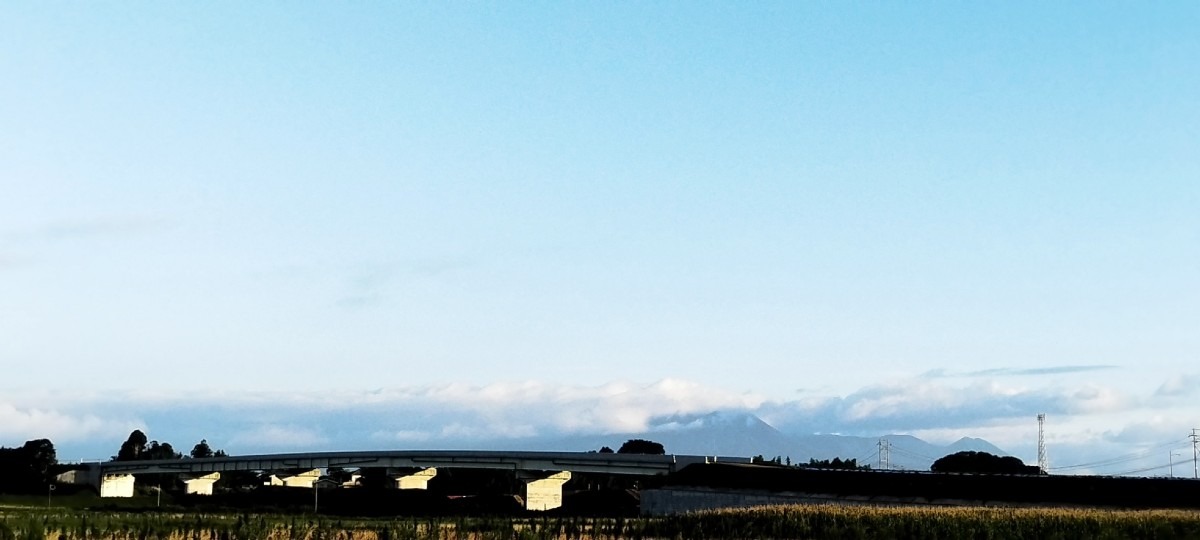 都城市（2023/7/11）今日の霧島😊（西の空）