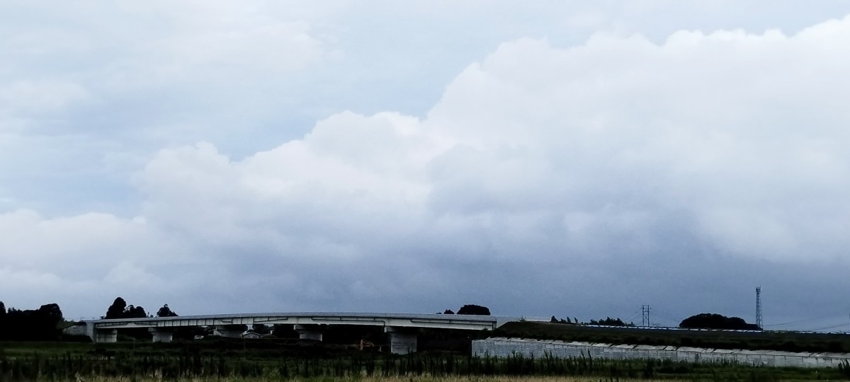 都城市（2023/8/1）今日の霧島😅（西の空）