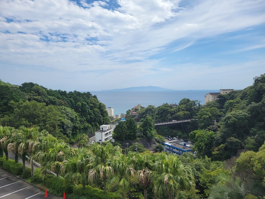 伊豆半島熱川バナナワニ園高台からの眺め