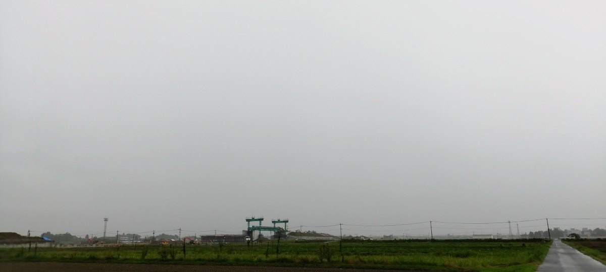 都城市（2023/8/2）今朝は雨😓（東の空）①