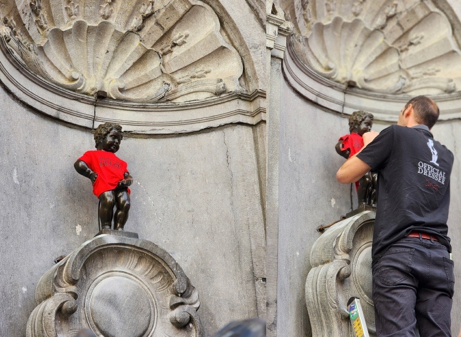 ブリュッセル市民にとっては重要な文化的なシンボル『Manneken-Pis』小便小僧