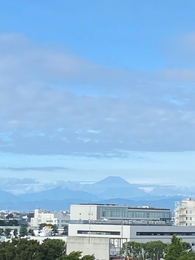 お出かけ前の富士山