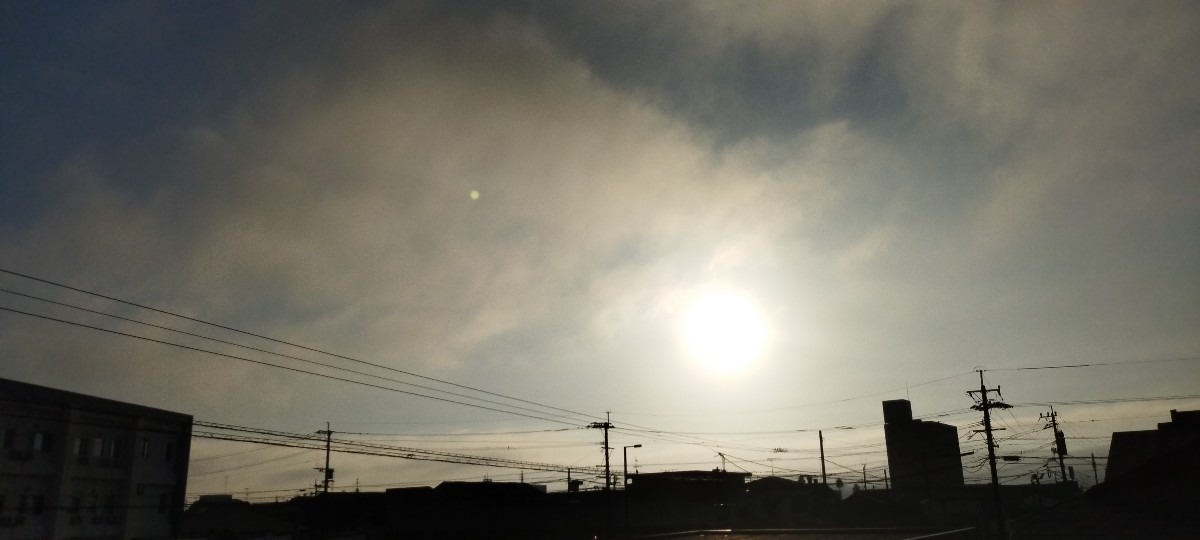 都城市（2023/9/27）晴れて来ました😊（東の空）②