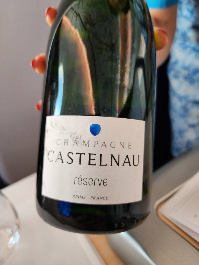 Champagne Castelnau – Cuvée Brut Réserve / Champagne, France 〜 Selected by ANA