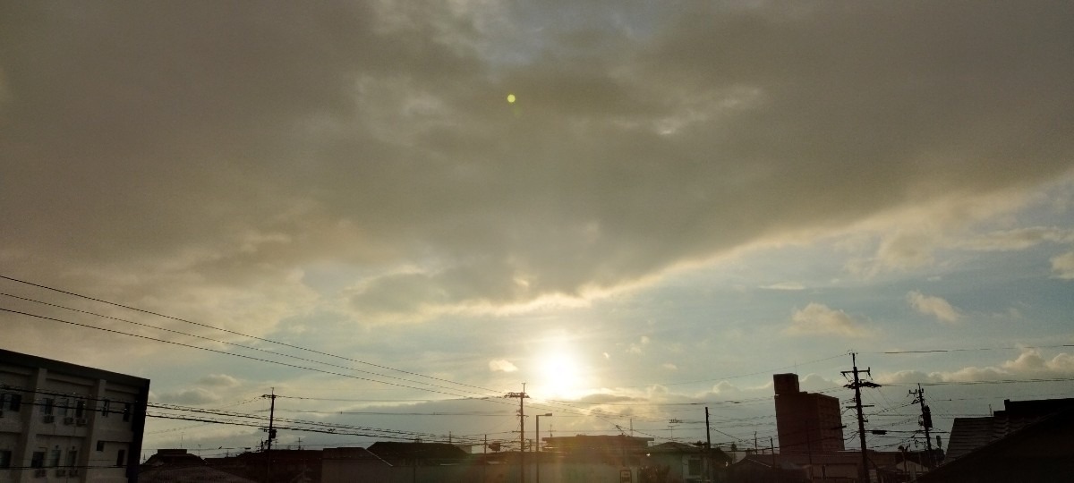 都城市（2023/9/21）今朝は晴れてきた😄（東の空）②