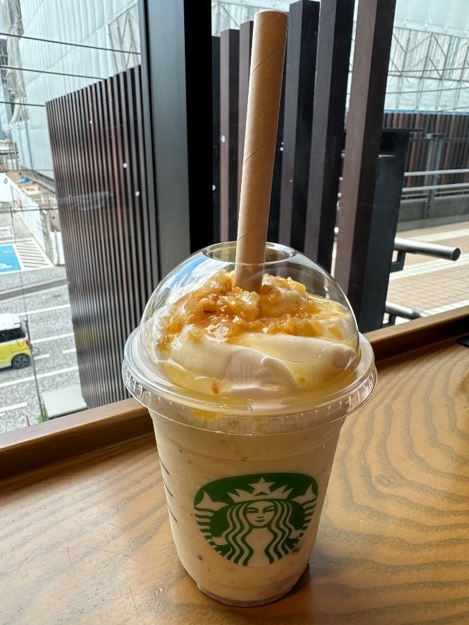 おさつバターフラペチーノ